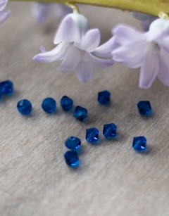 TOFT Glass Beads: Blue
